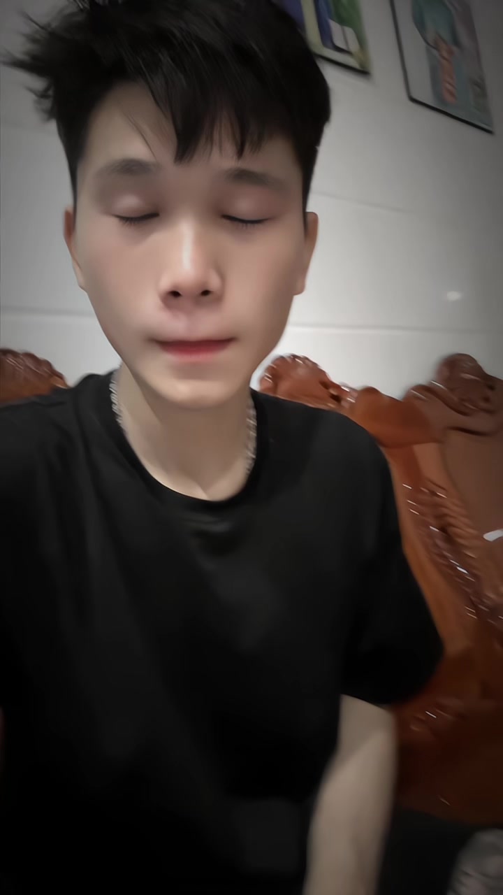 @Khánh Duy