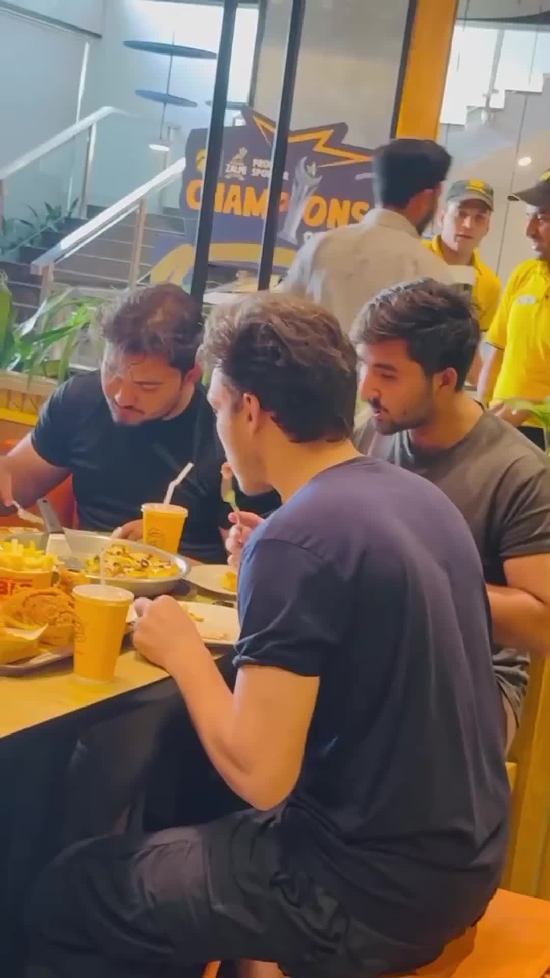 @🚩احسن خان اموخیل طورو🚩