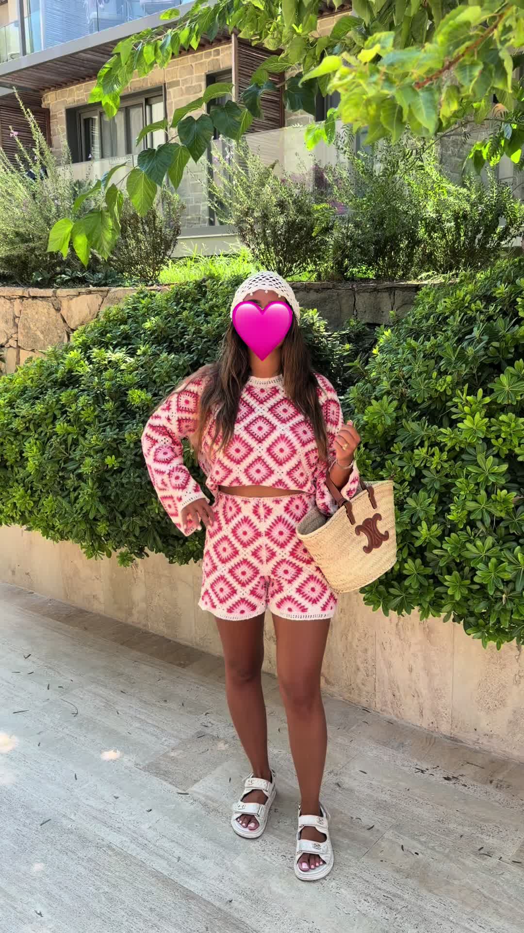 @Outfit__g