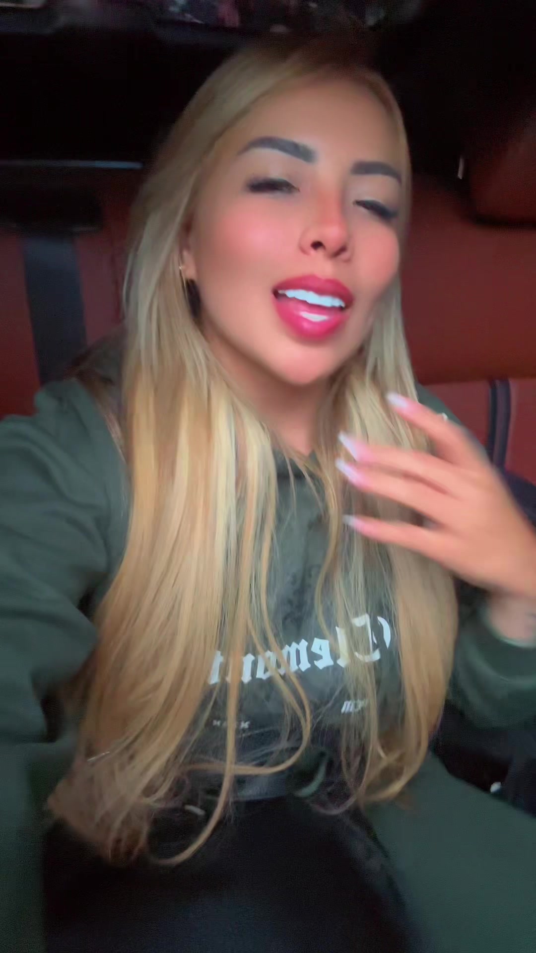 @Tati