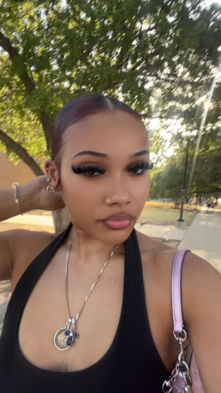 @shanell 🫦