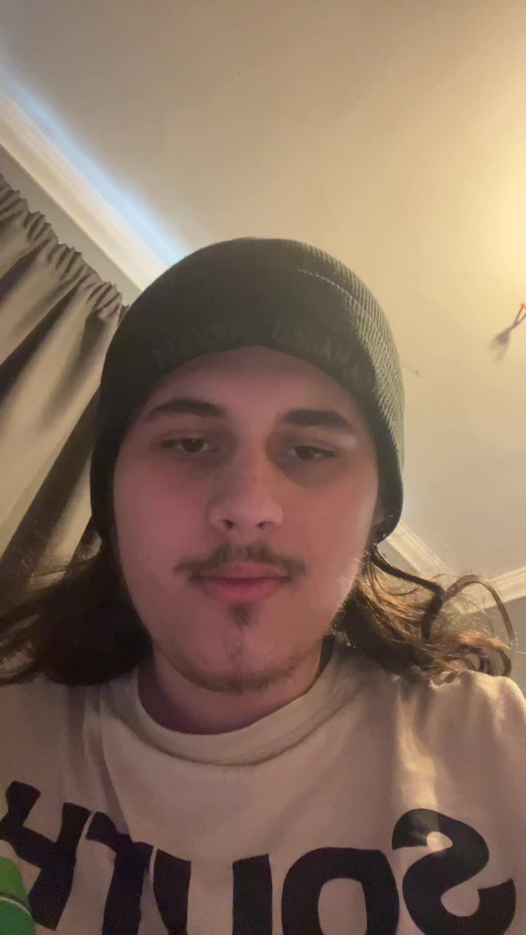 @C4mm0gr33n