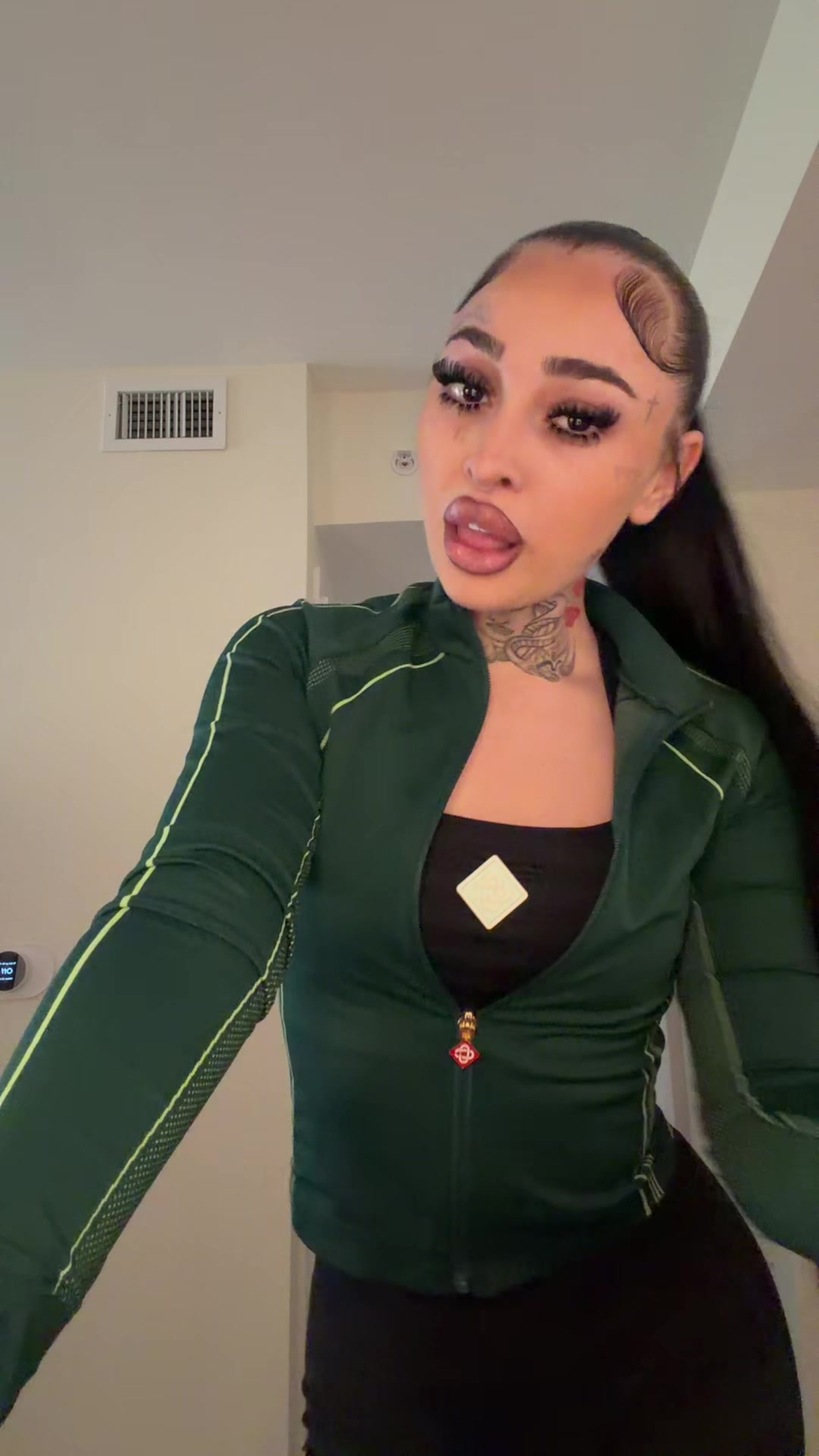 @Baby Joker🃏
