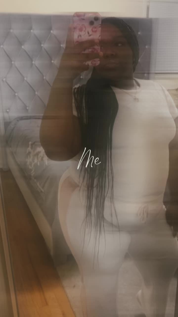 @Alicia Lasha&eacute;