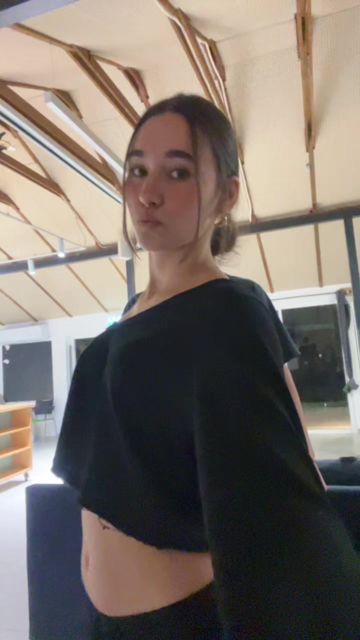 @Romi_spammmi