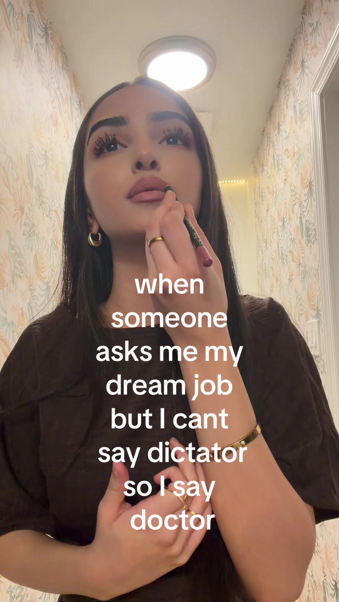 @️