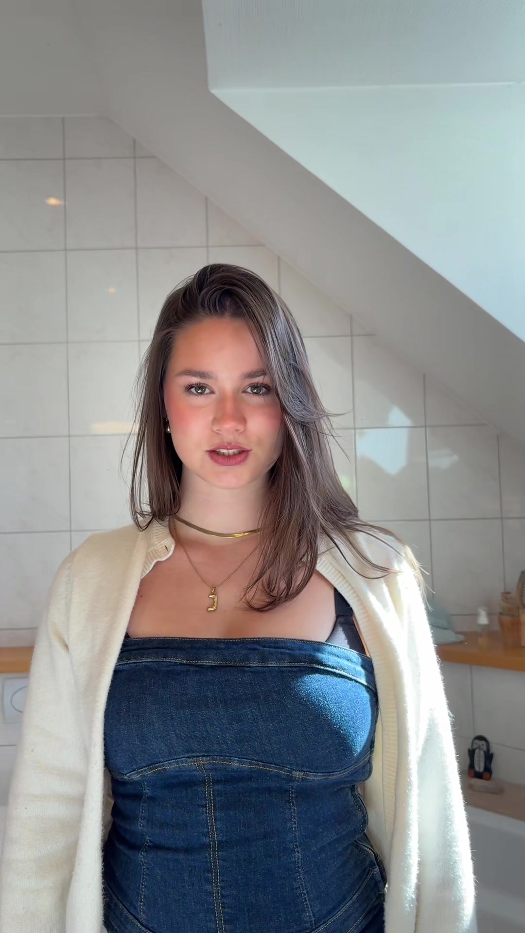 @Johanna_