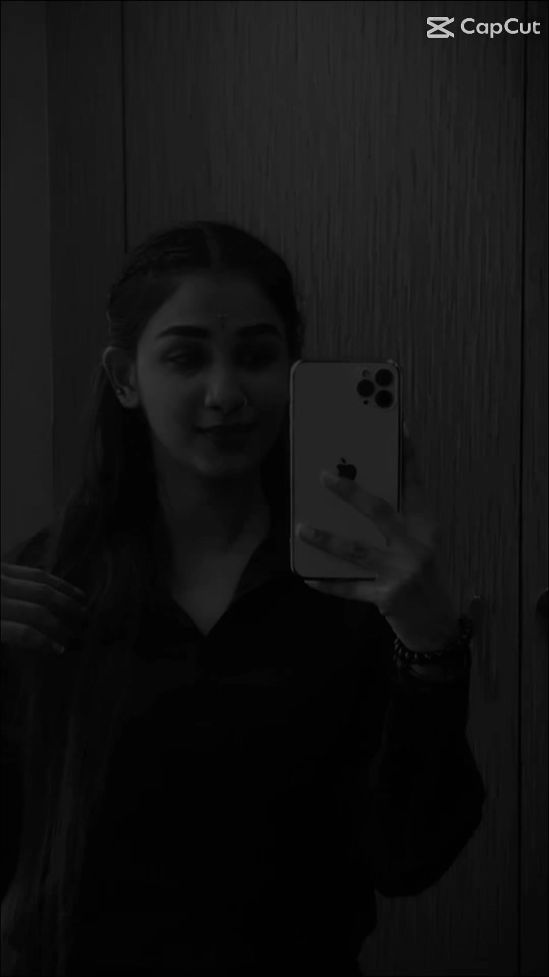 @Nishaa_Official
