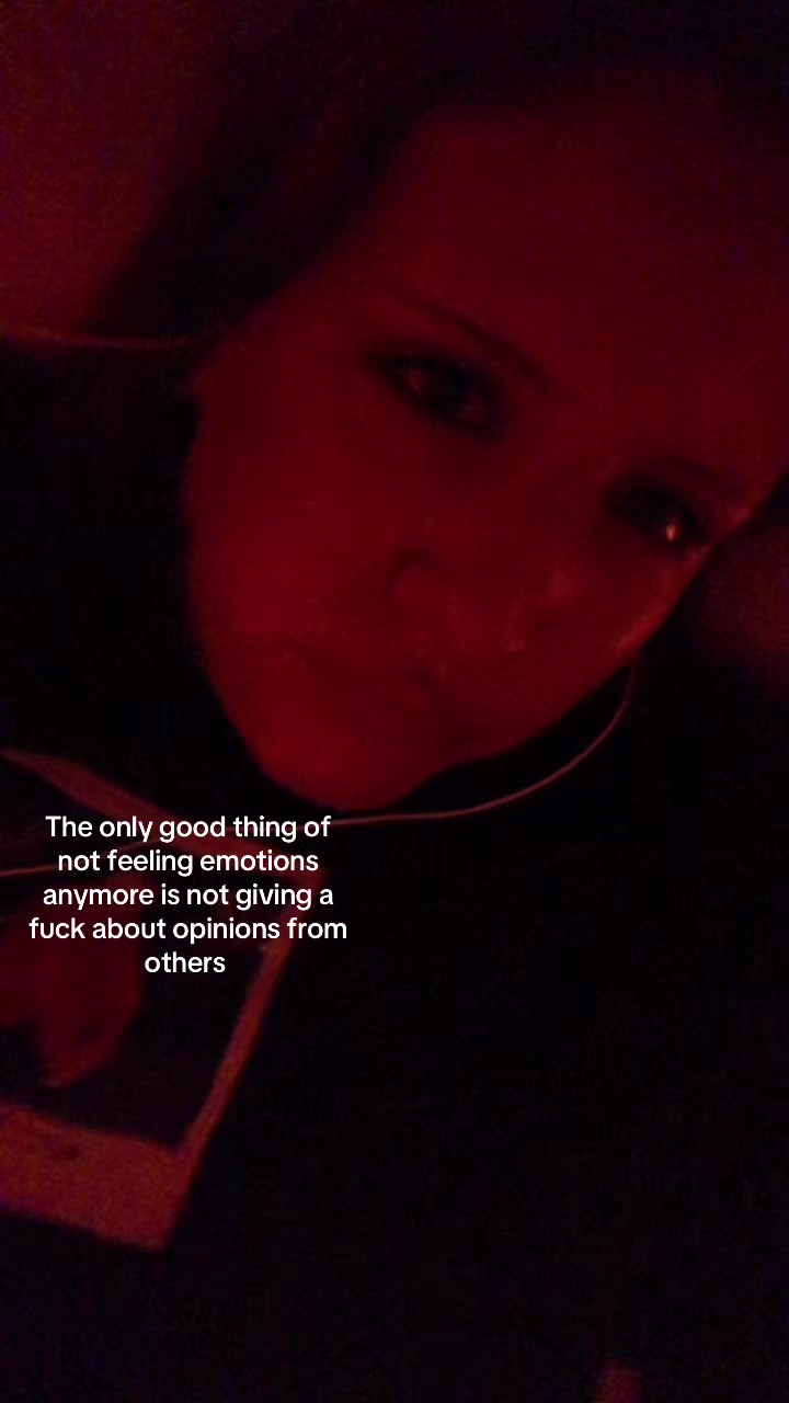 @Freyapapaya