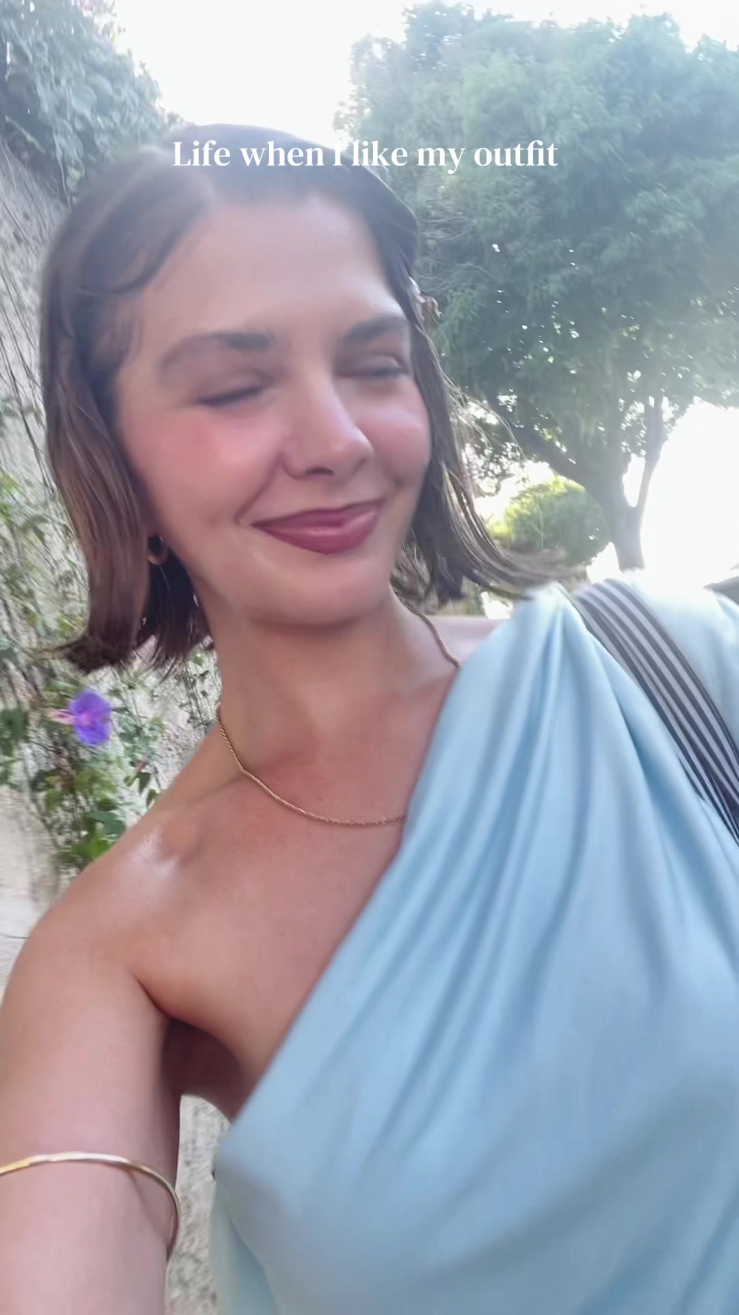 @AM