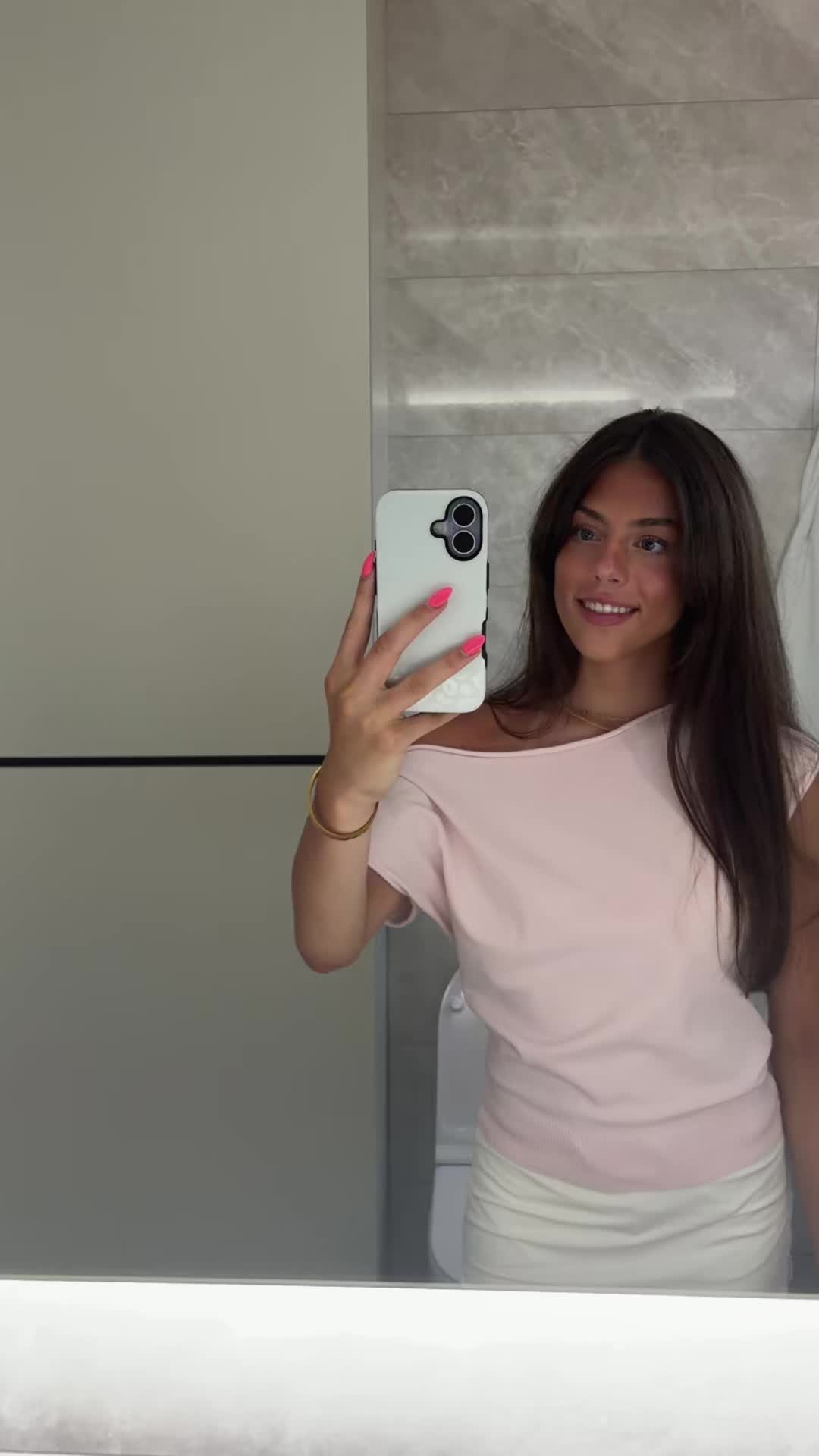 @laila