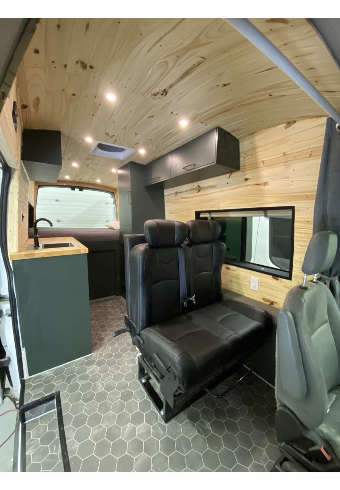 @Q Campervans