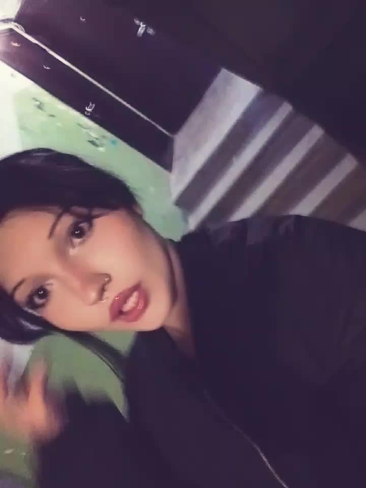 @нюта