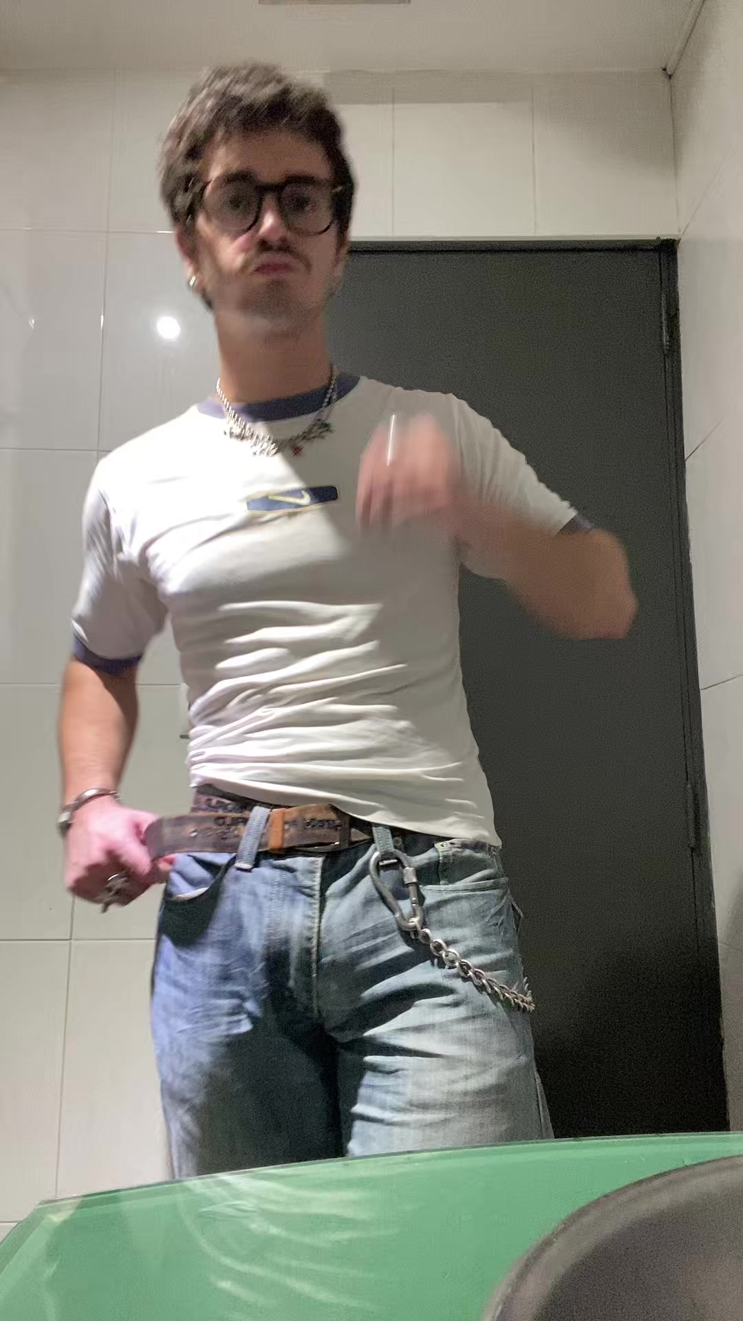@iamnot.giova