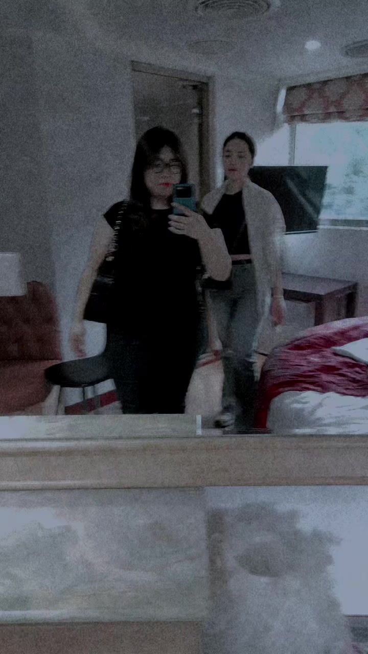 @Yulia Hananii