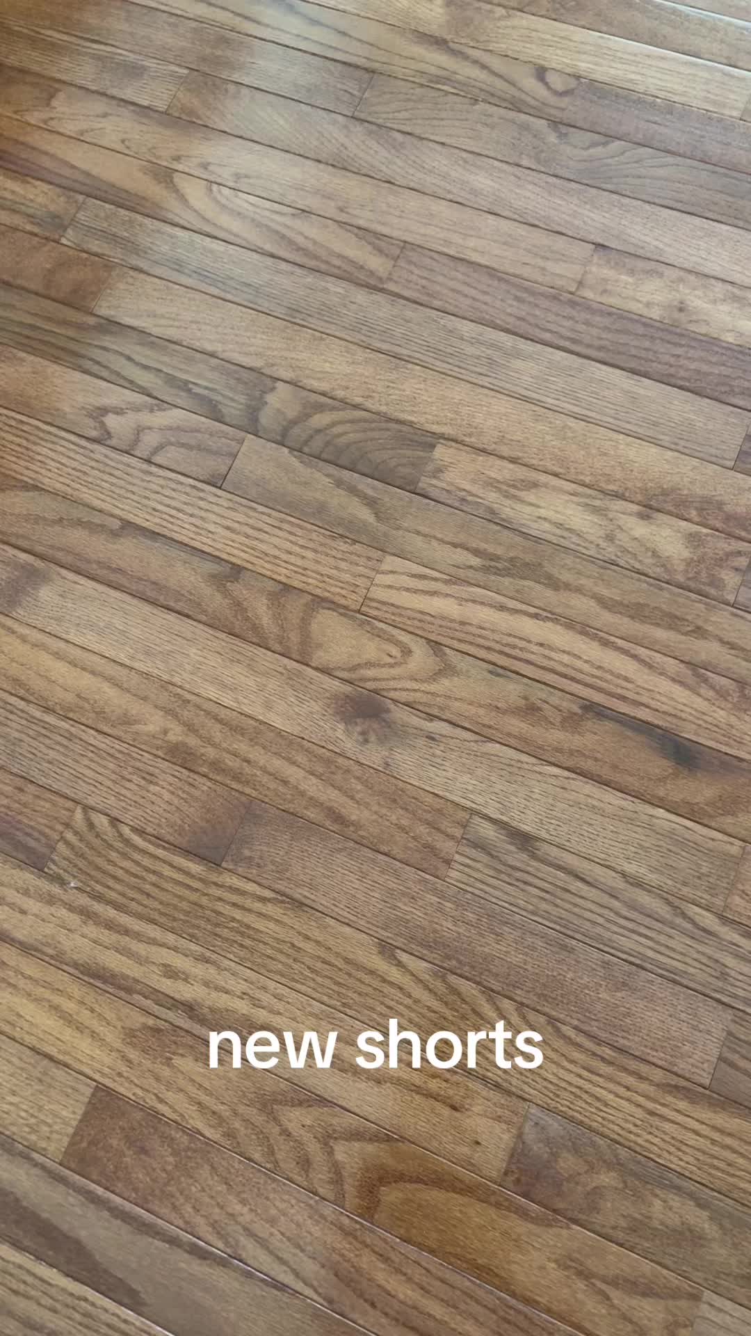 @✠