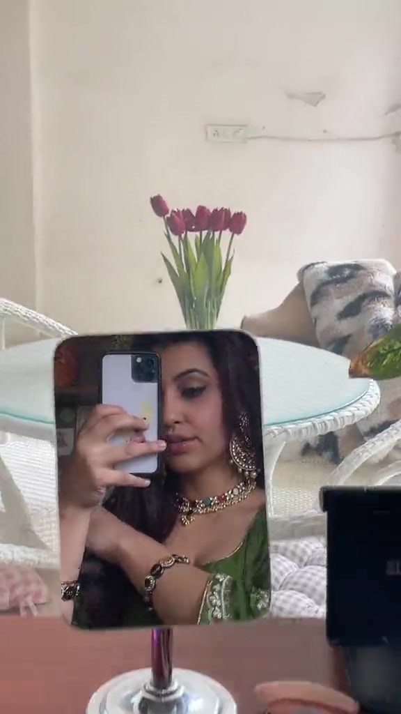 @Ni Ni