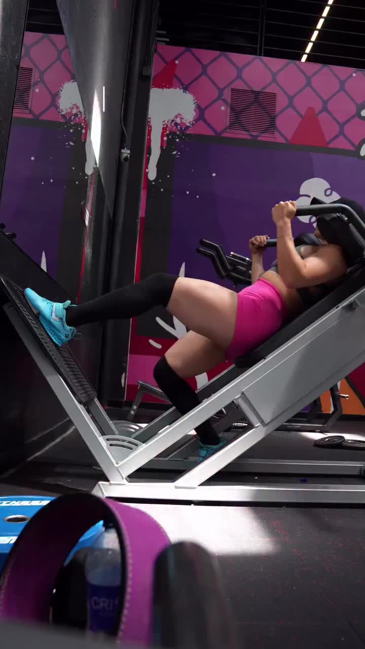 @̶C̶̶r̶̶o̶̶s̶̶s̶ ̶f̶̶i̶̶t̶ 🍑