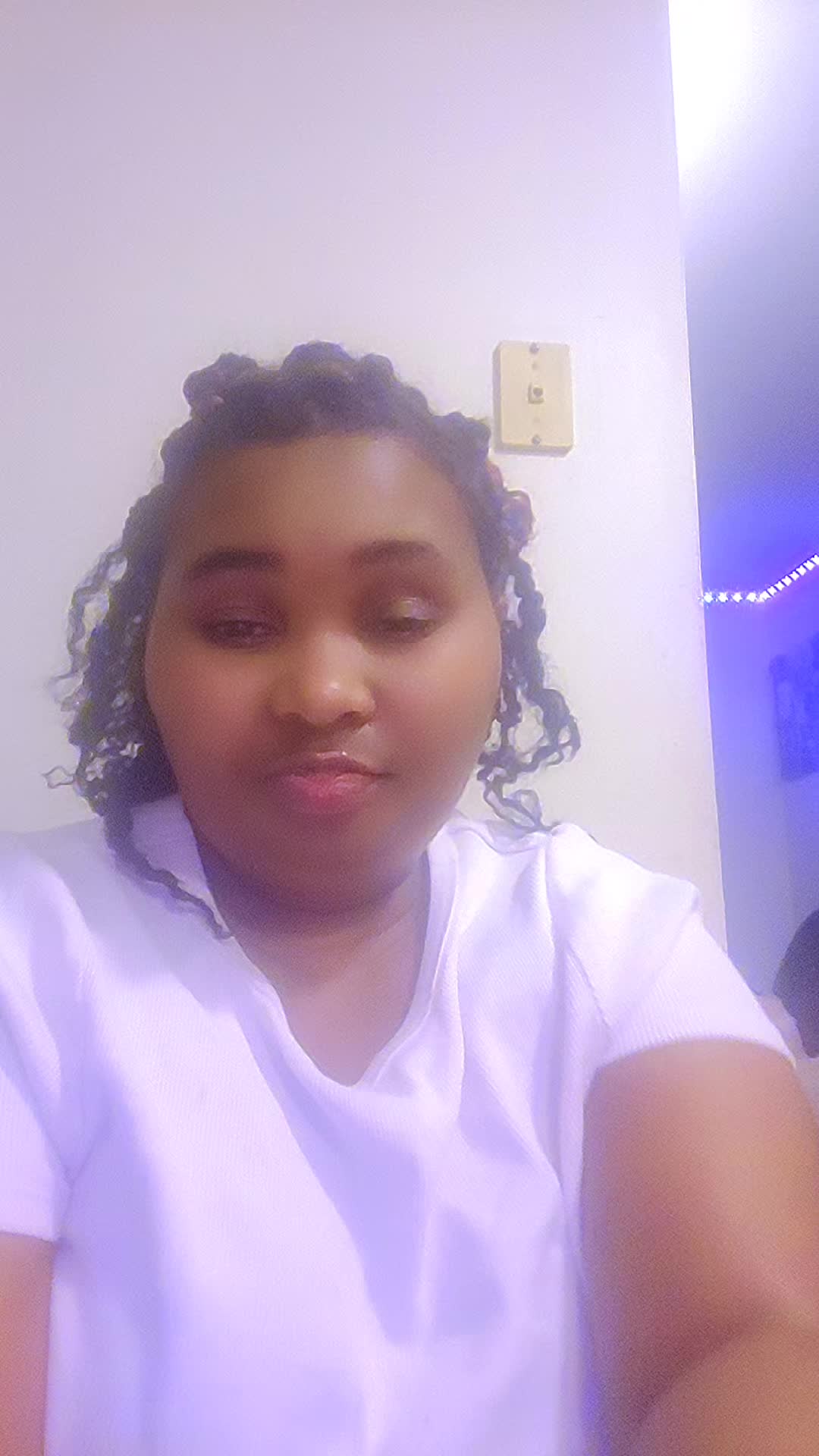 @Eliana