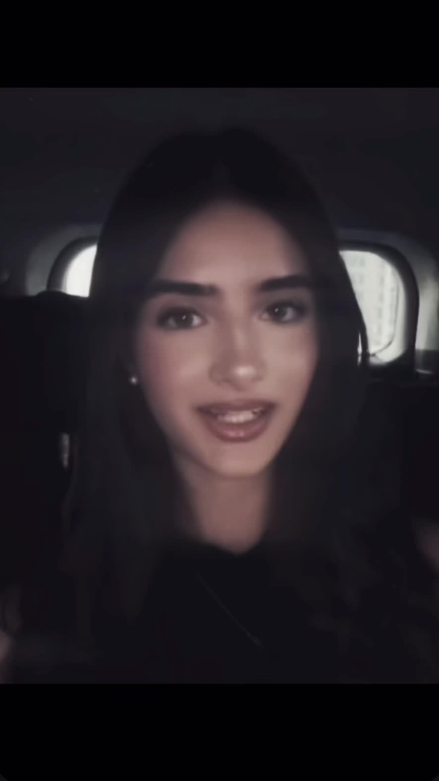 @arishaeshaikhfanpage