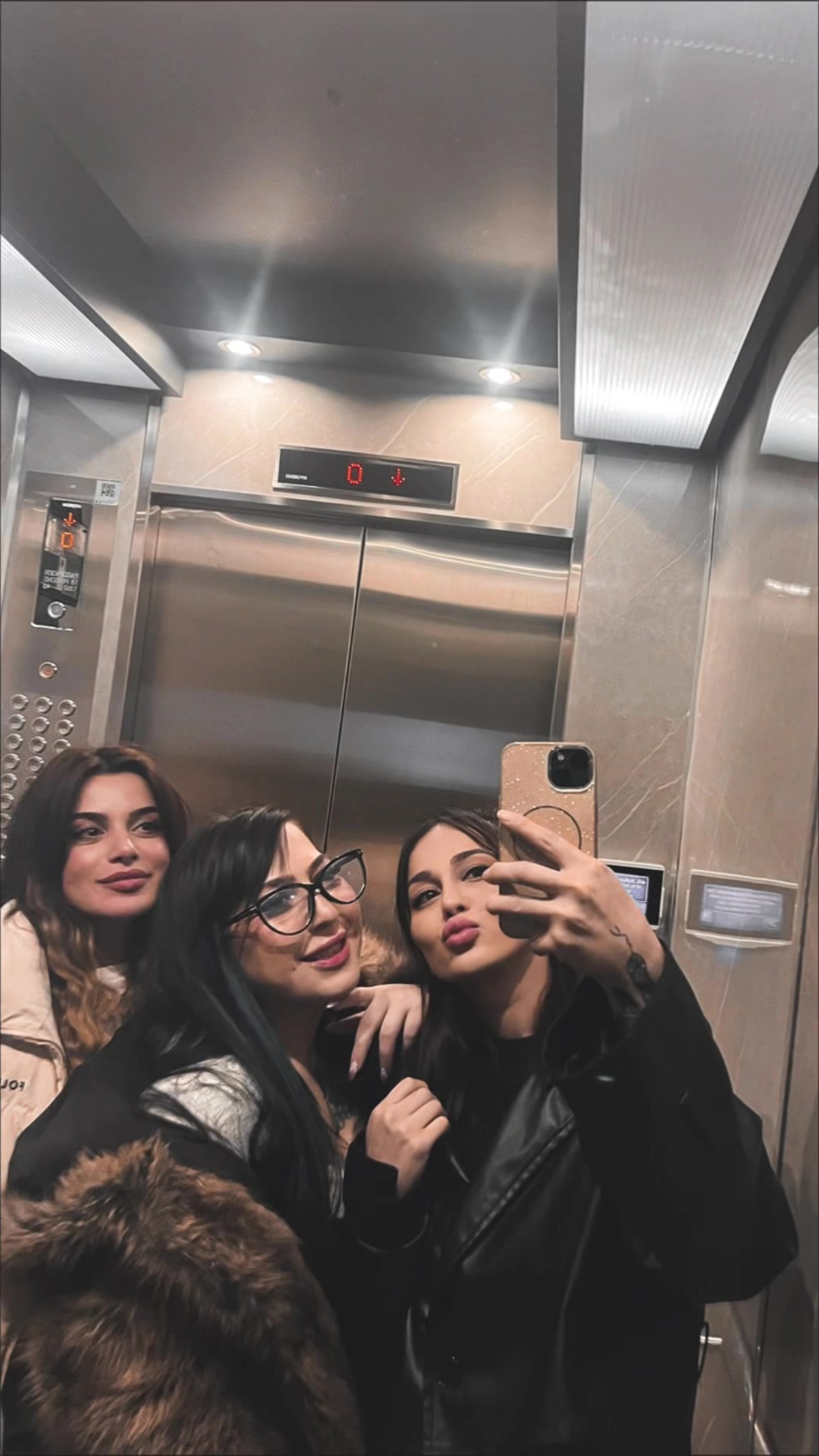 @K&uuml;bo &ccedil;elik