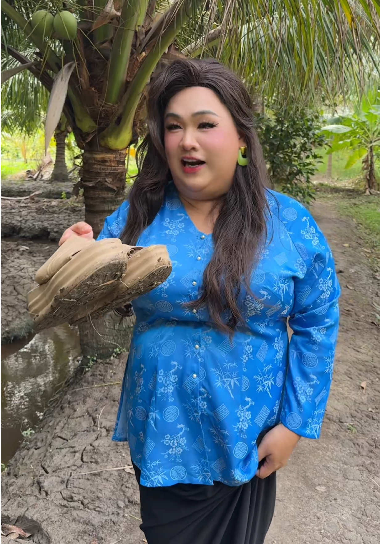 @Cô Ú Bình Dương.