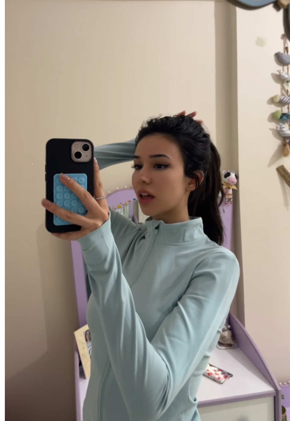 @Zeyzey