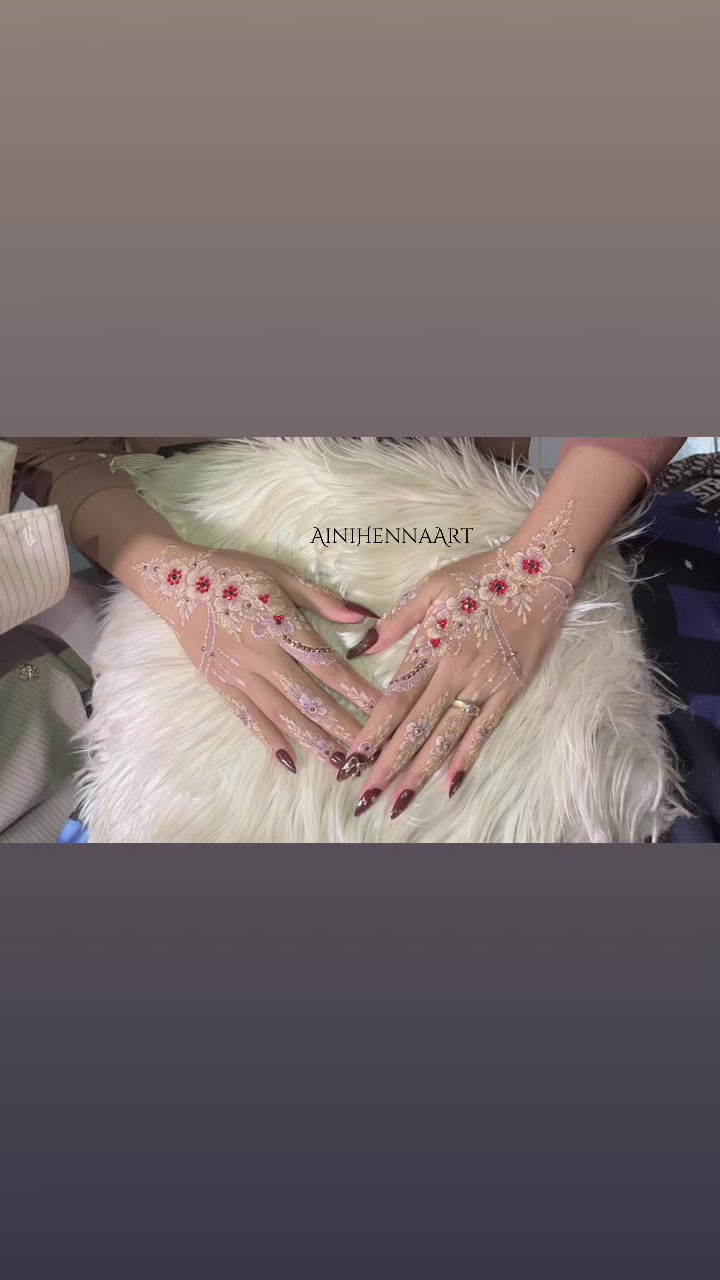 @Aini Henna