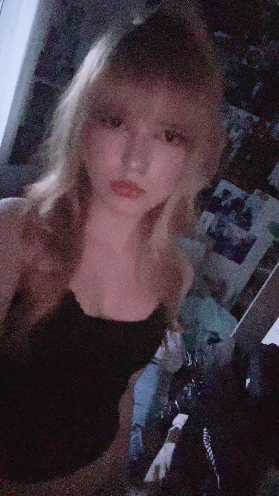 @𝓒𝓱𝓪𝓻𝓵𝓲𝔃𝓮⁴ˢʰᵒ