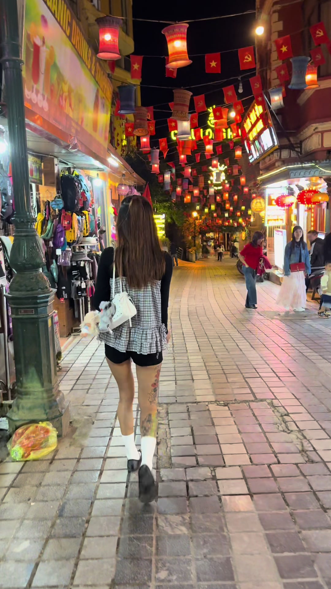 @Ling Kham