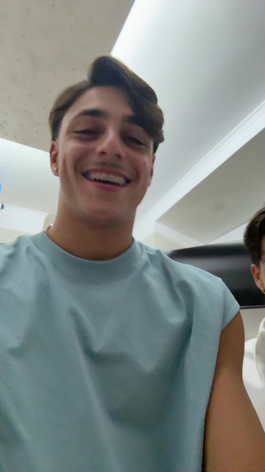 @Sasi afiero