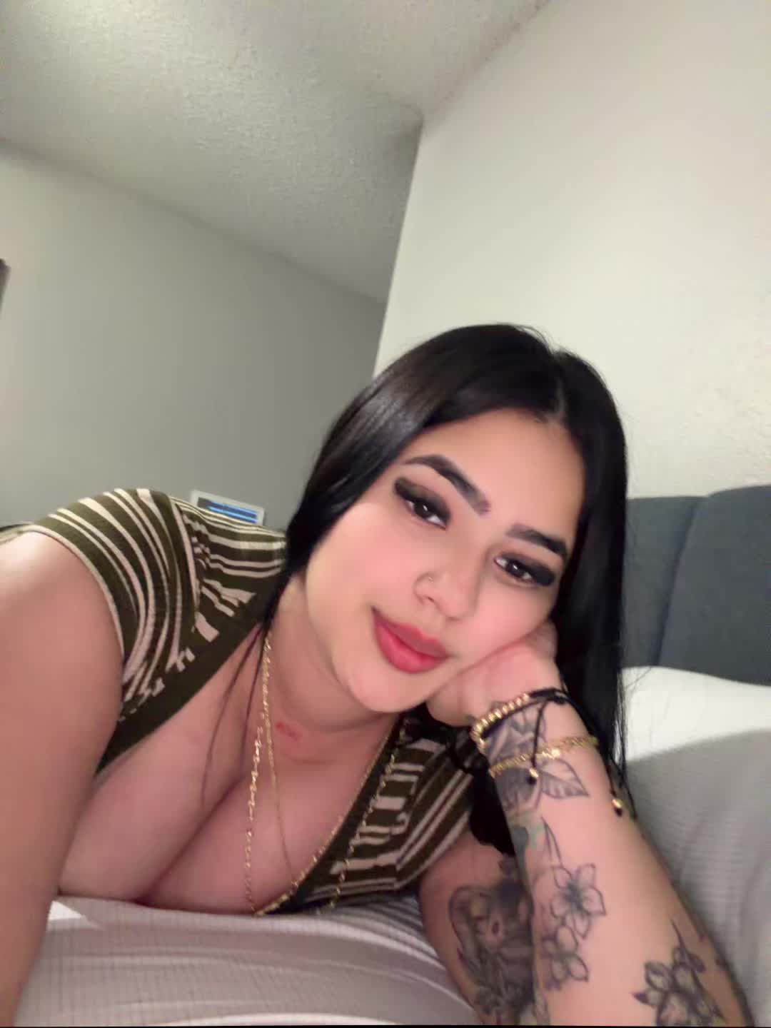 @Roxana👸🏻
