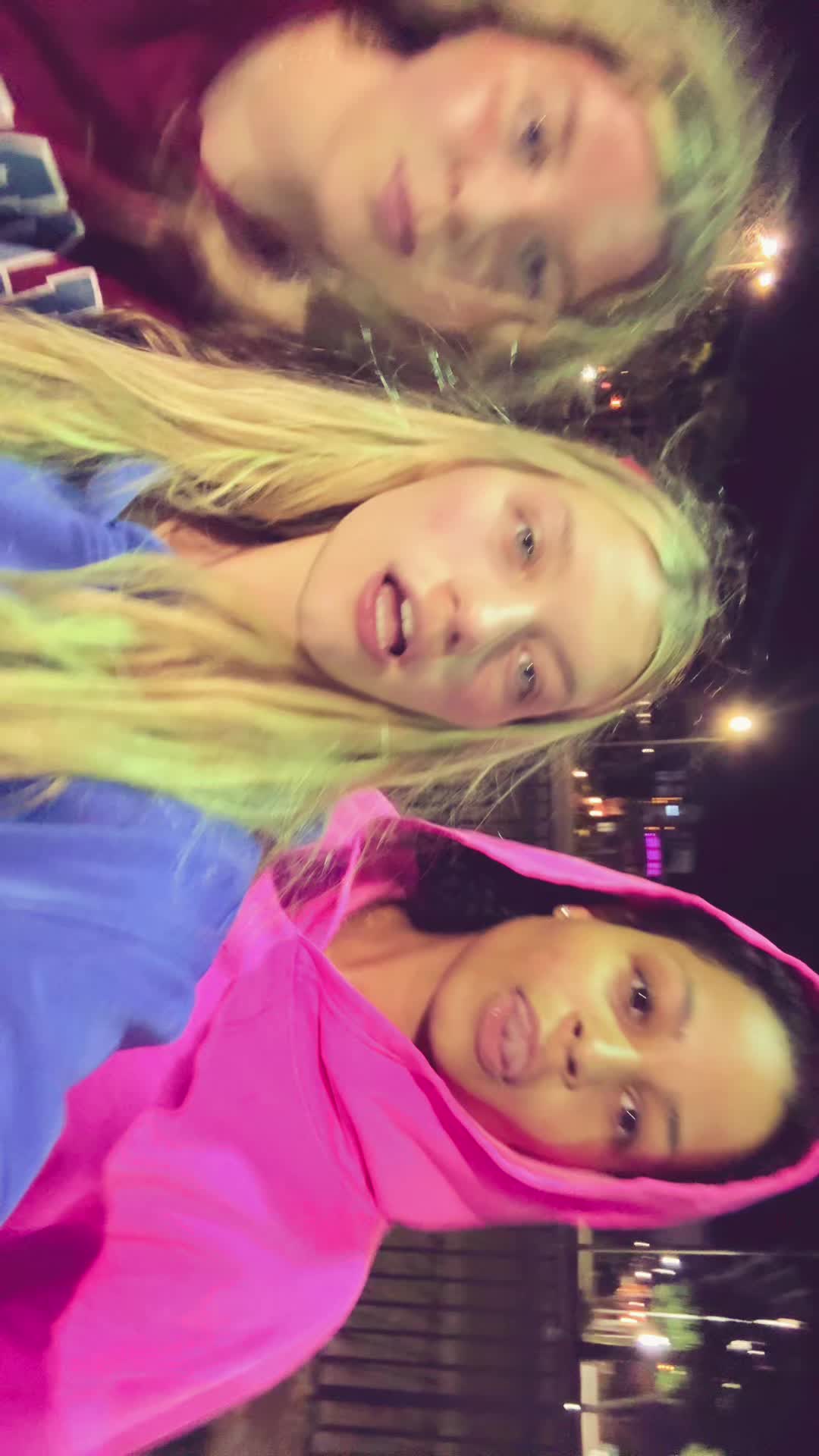 @rylee🙈🦄💗