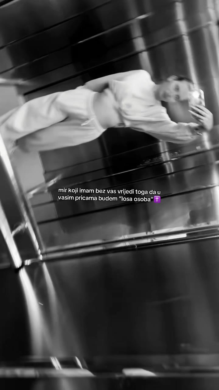 @leabegic_