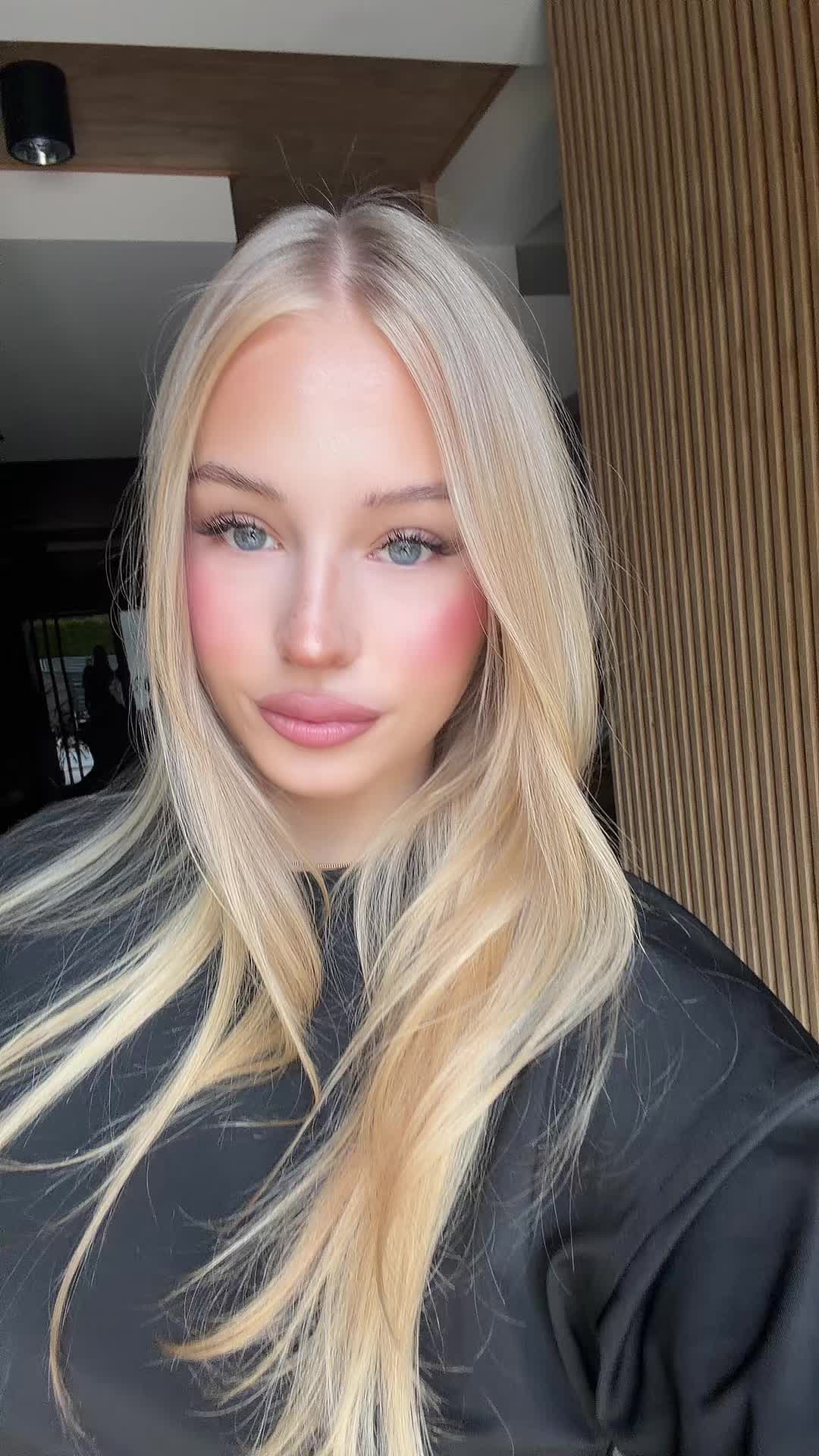 @𝒦