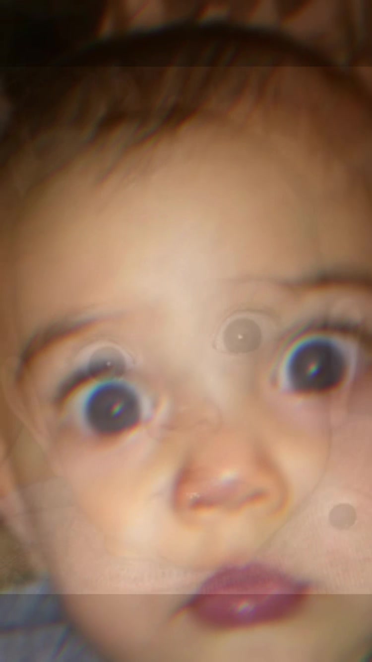 @laura