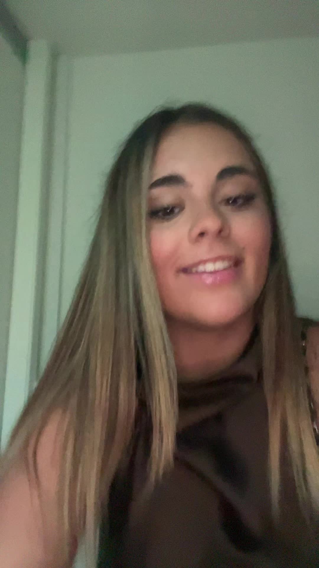 @𝚁 𝙾 𝚂 𝙴
