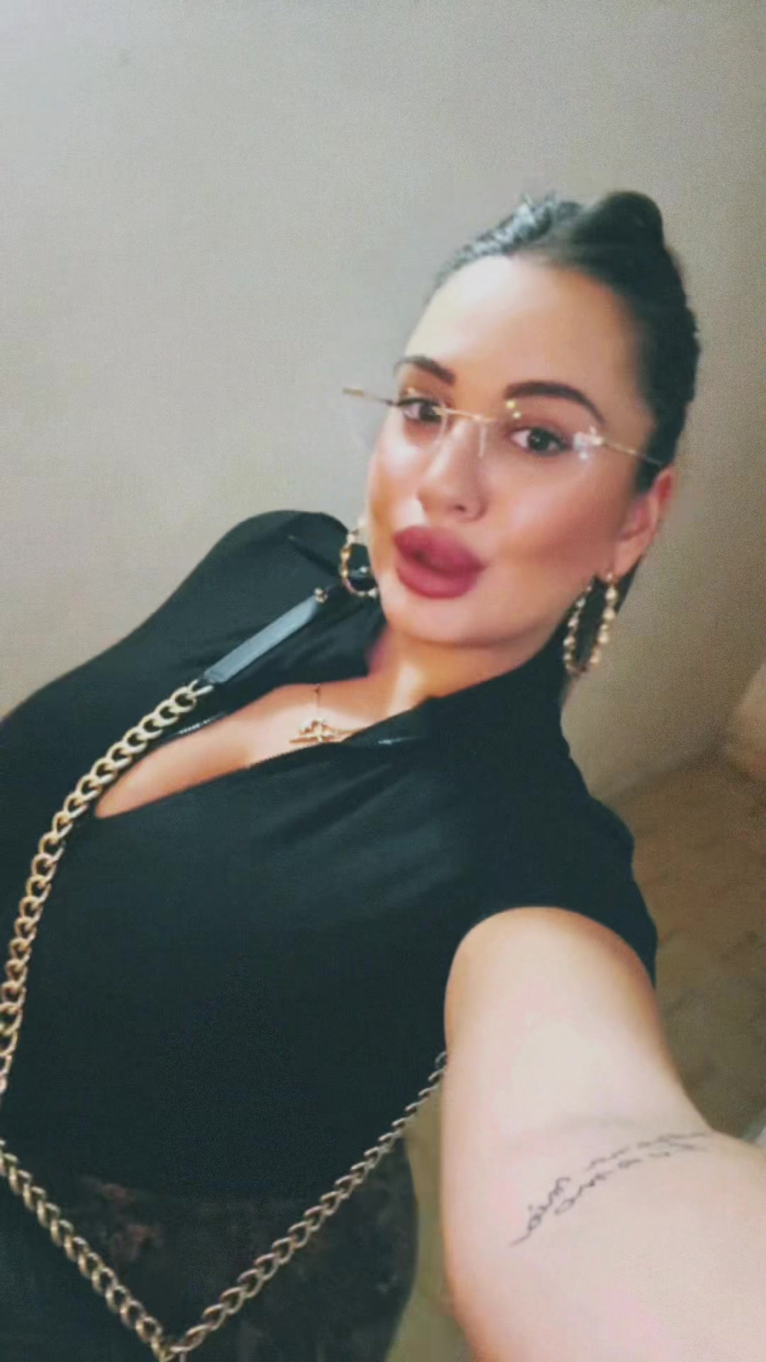 @𝑮𝑩🥇