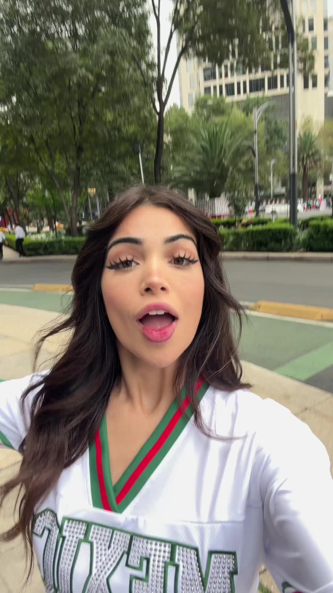 @Alina Rose