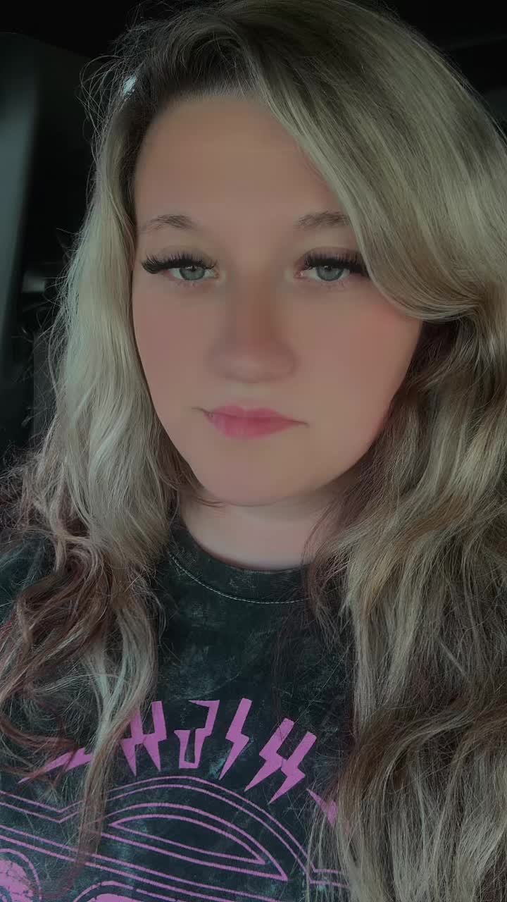 @𝓂𝑒𝑔𝒶𝓃 𝓌𝒾𝓃𝓈𝓉𝑒𝒶𝒹 🦋