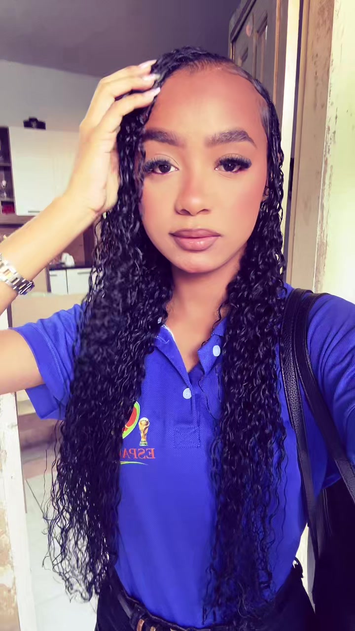@x_clara4