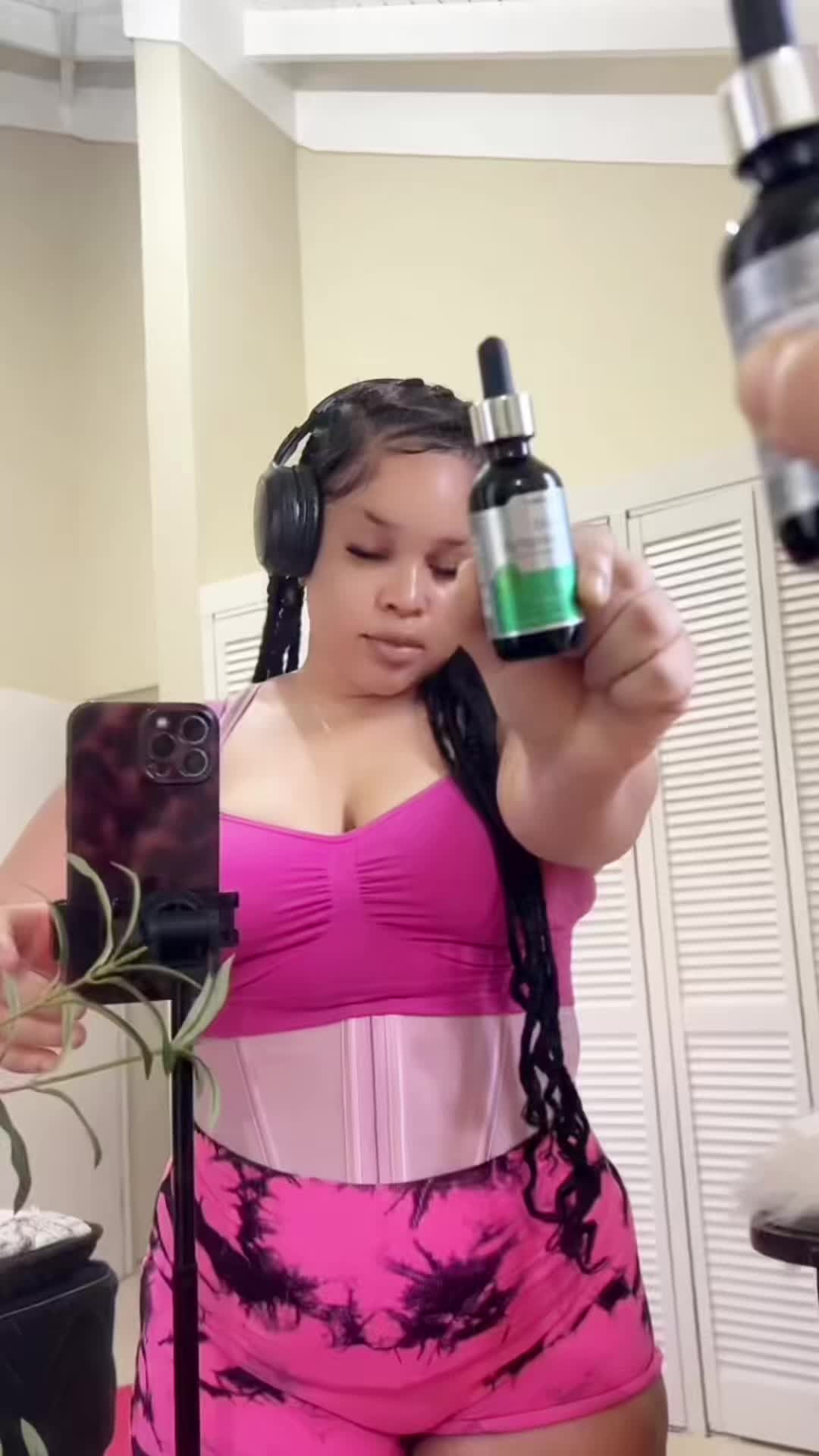 @classy_manda