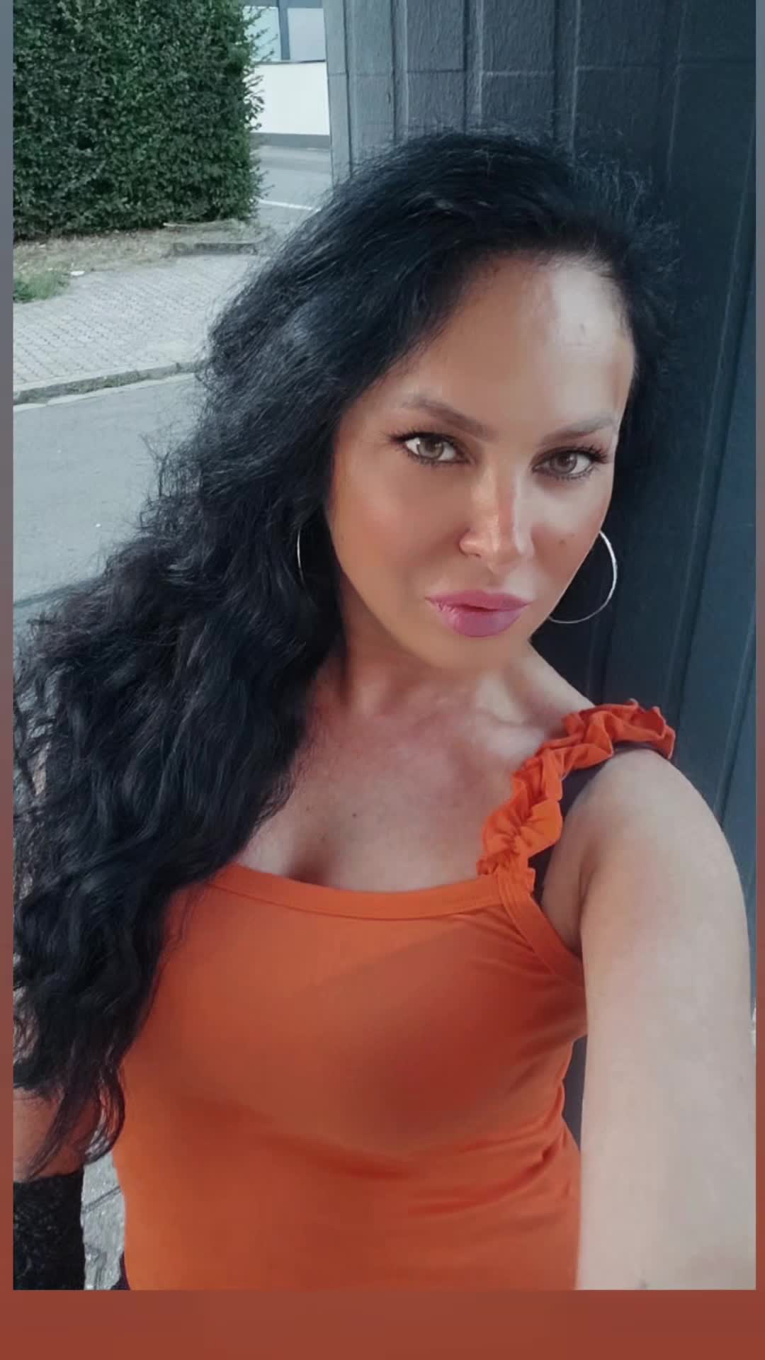 @Manuela Moraru