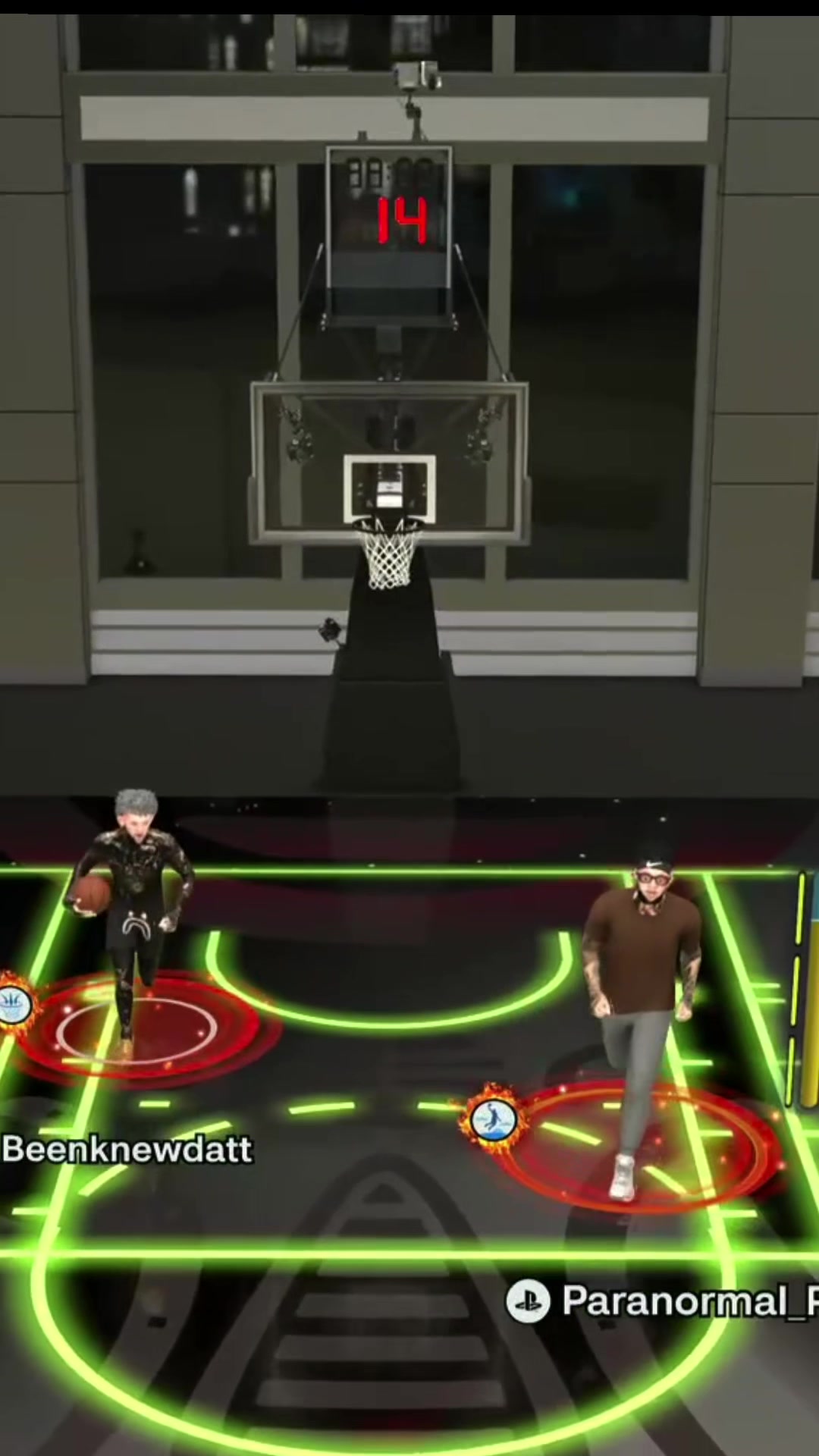 @⃟