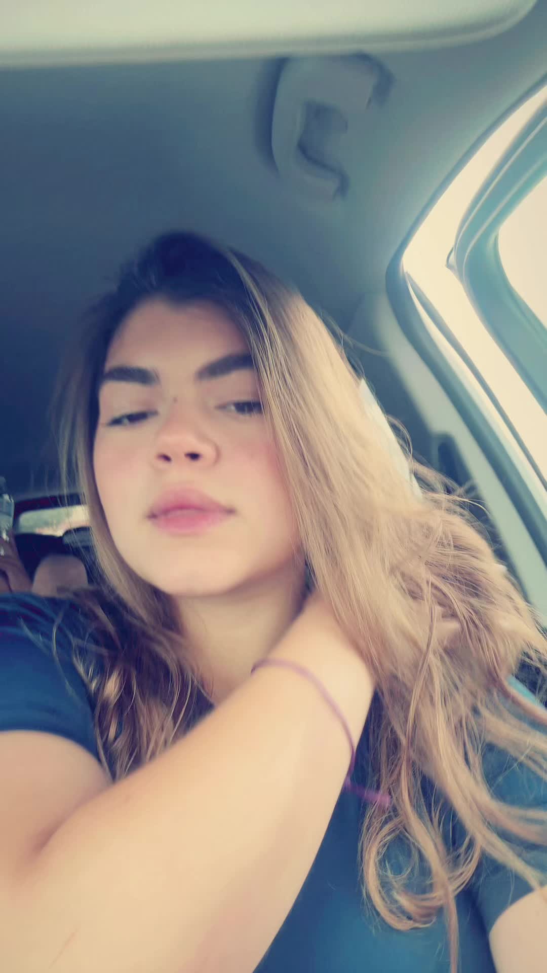 @ana lu