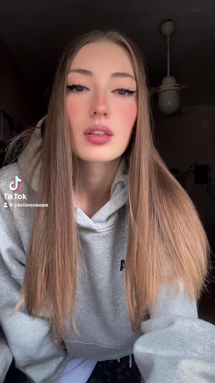 @coriinnneeee