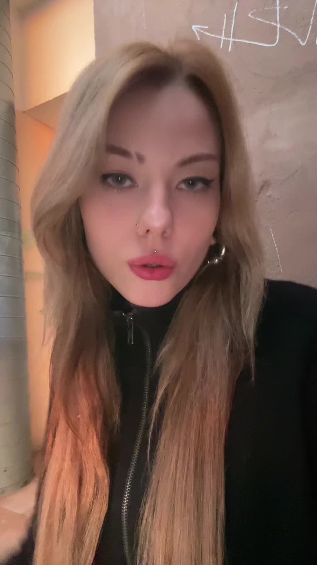 @Кристина Бабабуева