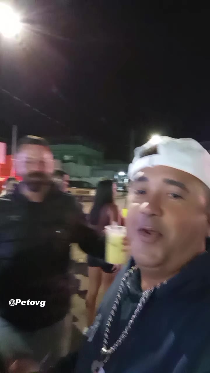 @petovg