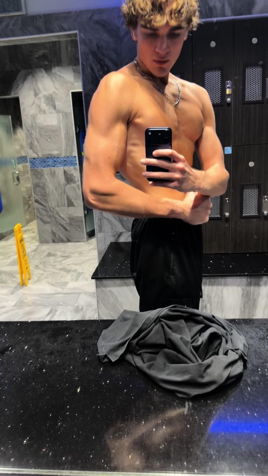 @chudlite