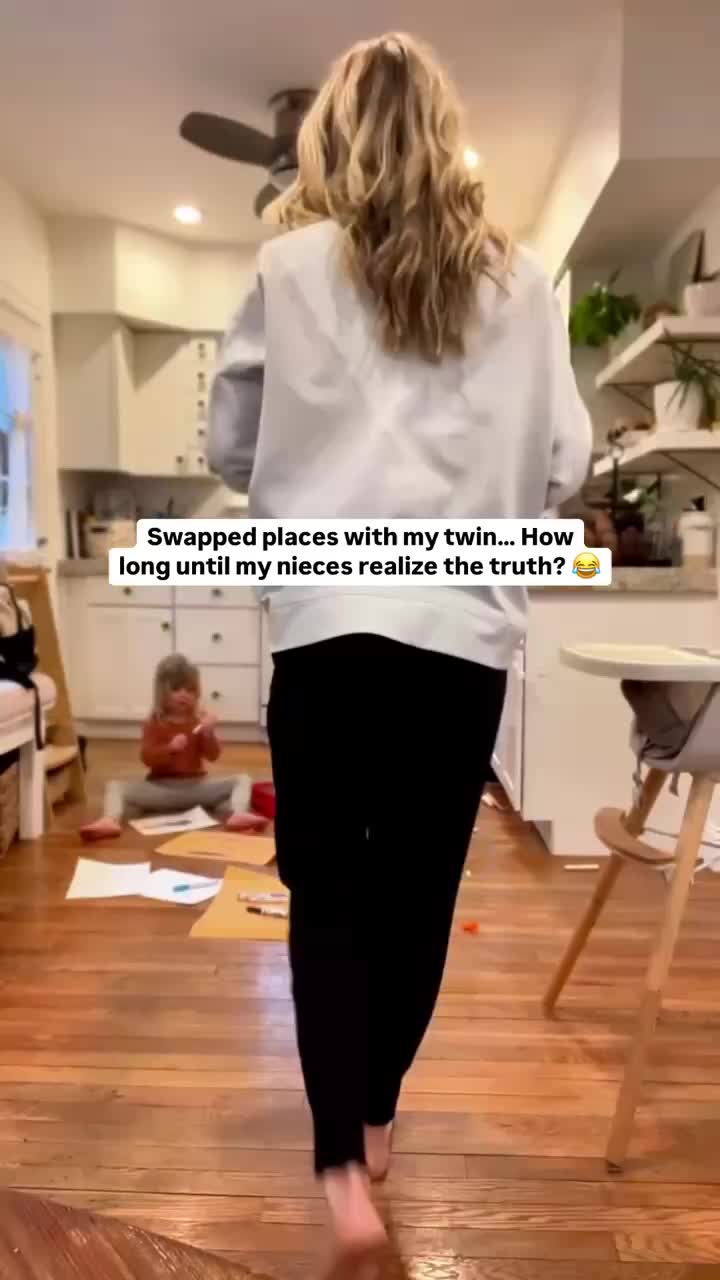 @Livingdoubletwins